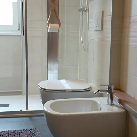 Apartment Express Luxury Tirano